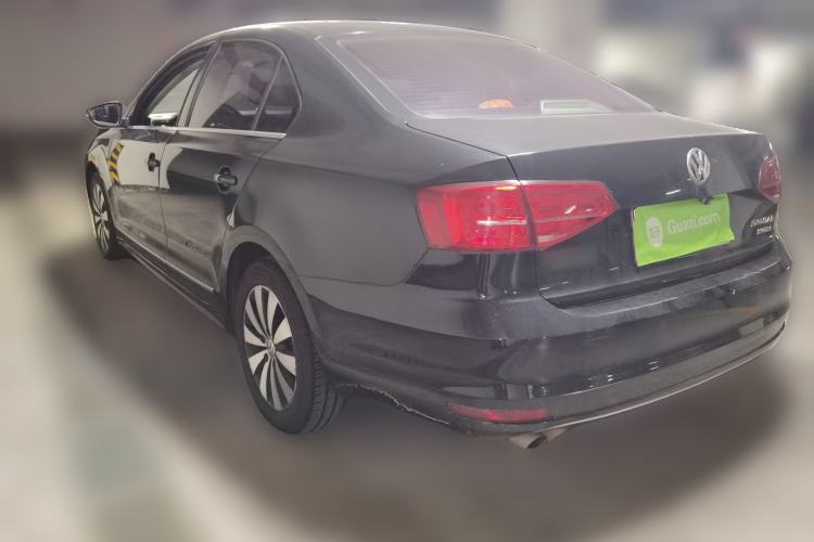 Used Volkswagen Sagitar 2015 230TSI Automatic Luxury Model Rear Left 45 Deg