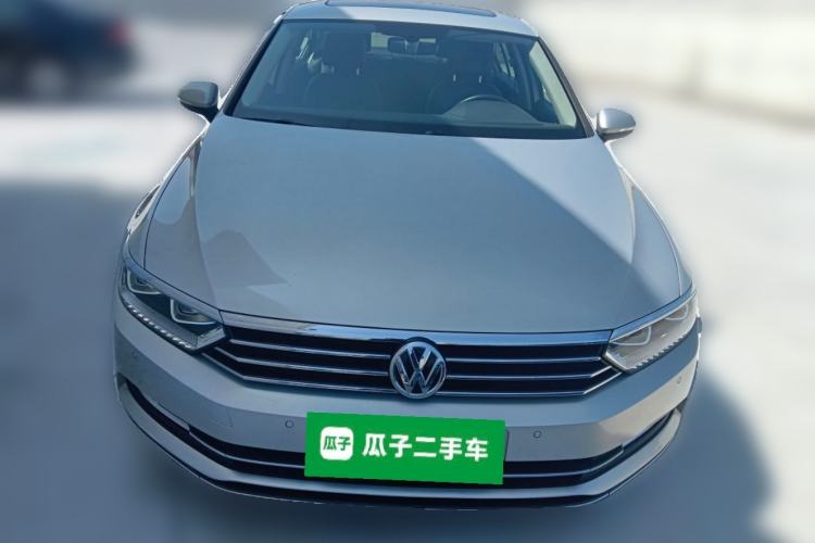 Used Volkswagen Magotan 2019 330TSI DSG Luxury Version China VI Standard Front