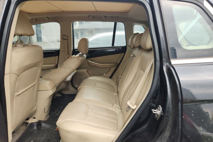 Used Zotye Domy X5 2017 Upgraded Model 1.5T CVT Landlord Edition Left Rear Seat