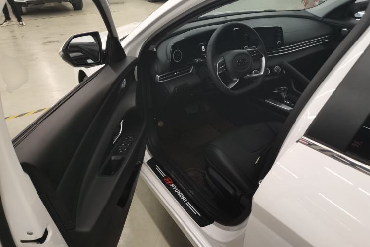 Used Hyundai Elantra 2023 1.5L CVT GLX Elite Edition