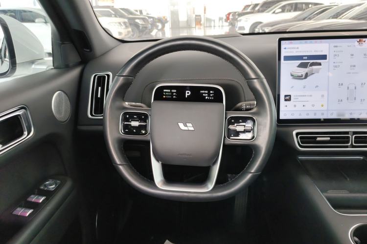 Used Li Auto L7 2023 Pro Model Steering Wheel