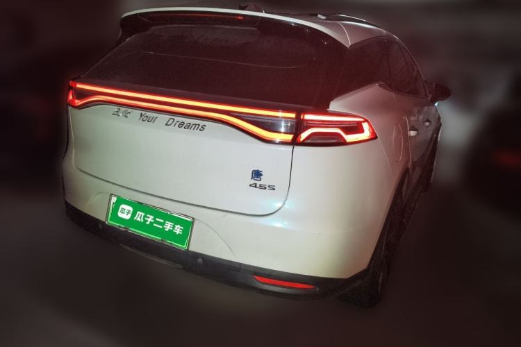 Used BYD Tang New Energy 2018 DM 2.0T All-Wheel Drive Smart Connectivity Luxury Model 7 Seats China V Emission Standard Rear Right 45 Deg