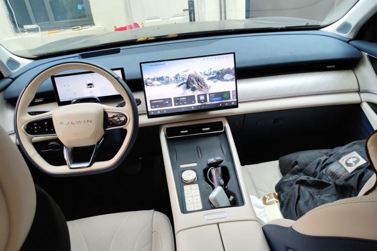 Used Chery Fengyun T9 2024 120 Long-Range Flagship Version 7 Seats Lithium Iron Phosphate