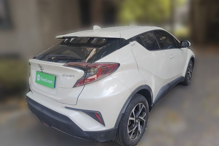 Used Toyota C-HR 2020 2.0L Luxury Edition Rear Right 45 Deg