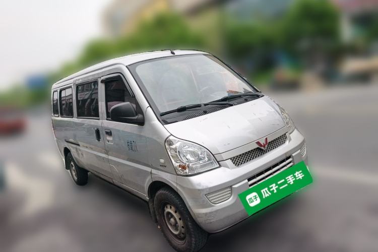 Used Wuling Rongguang 2021 1.5L Extended Basic Version L3C Front Right 45 Deg