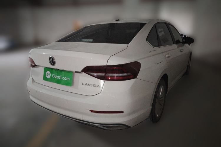 Used Volkswagen Lavida 2021 1.5L Automatic Comfort Edition
