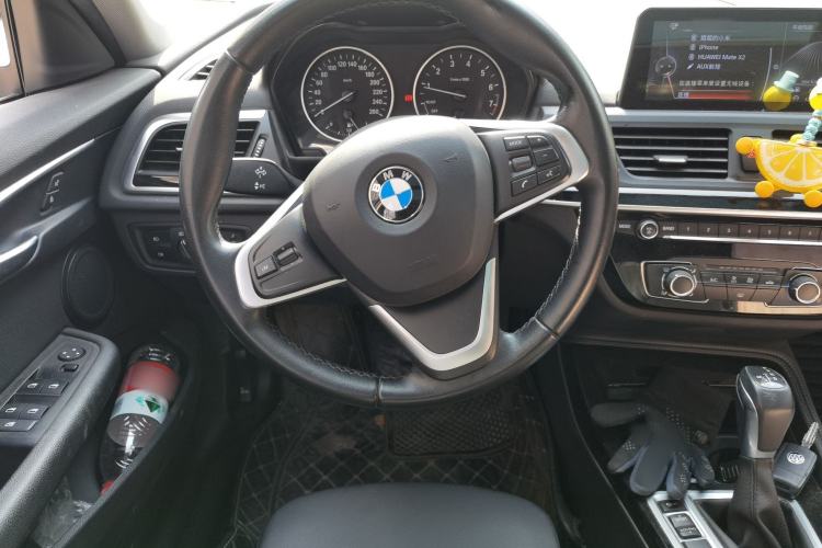 Used BMW 1 Series 2017 118i Sport Edition Steering Wheel
