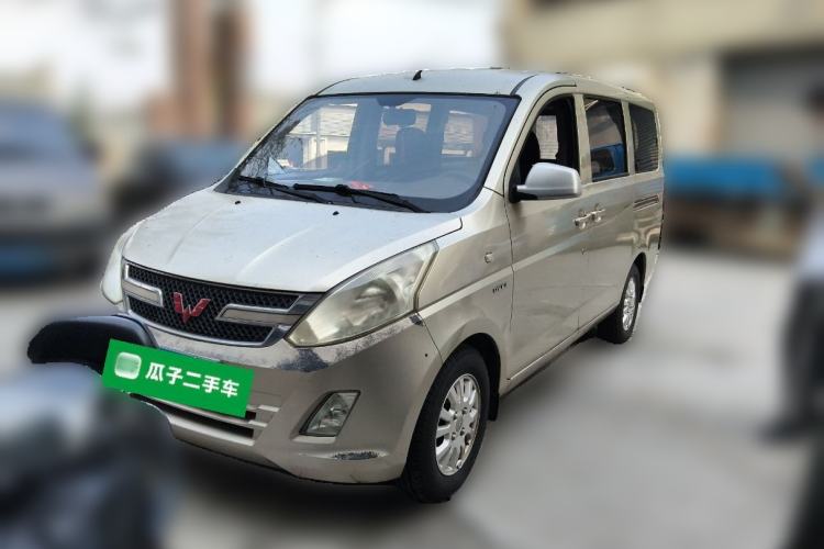 Used Wuling Rongguang V 2016 1.5L Standard Version