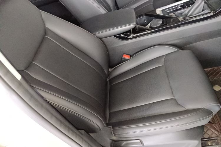 Used Wuling Asta 2021 1.5T CVT Starlight Edition
