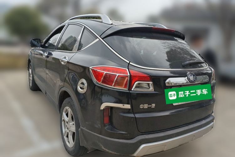 Used Bestune X80 2013 2.0L manual luxury version