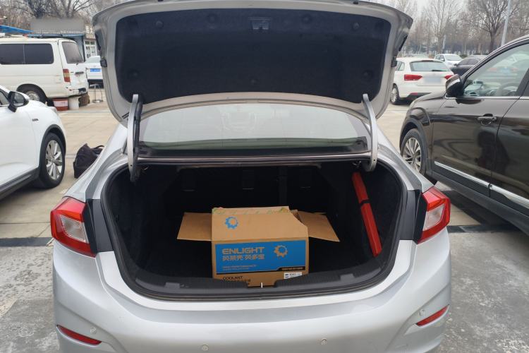 Used Chevrolet Cruze 2018 Redline 320 Automatic Pioneer Edition