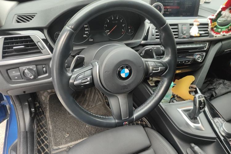 Used BMW 3 Series 2018 320Li Leading Model M Sport Package Steering Wheel