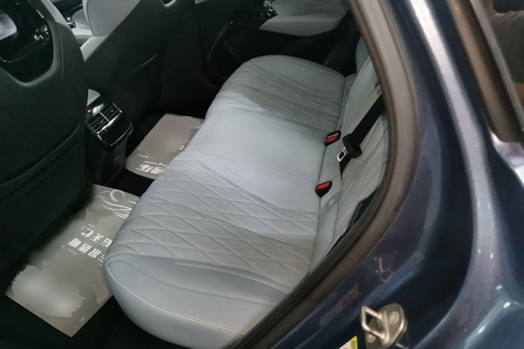 Used BYD Seal 2022 550 km Standard Range Rear-Wheel Drive Prestige Version