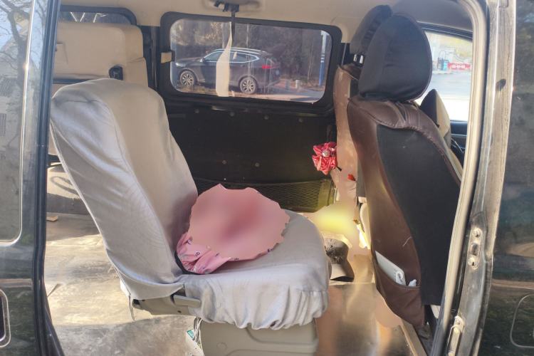 Used FORTHING Lingzhi 2020 M5L 1.6L Base Model 7 Seats Left Rear Seat