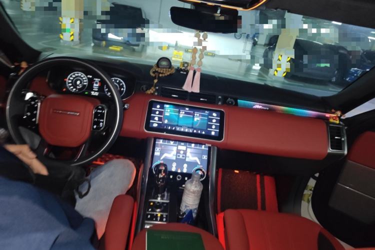 Used Land Rover Range Sport 2017 3.0 SC V6 HSE DYNAMIC Center Console