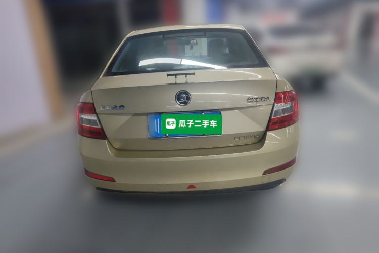 Used Skoda Octavia 2015 1.6L Manual Yijie Edition