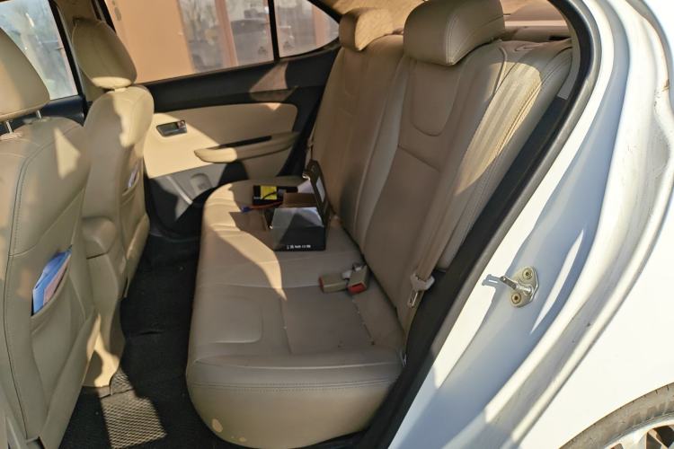 Used Chery E3 2013 1.5L Manual ZhiShang Model Left Rear Seat