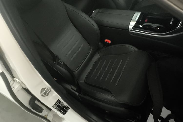 Used Mercedes-Benz C-Class 2023 Second Facelift C 260 L Starry Night Sports Edition
