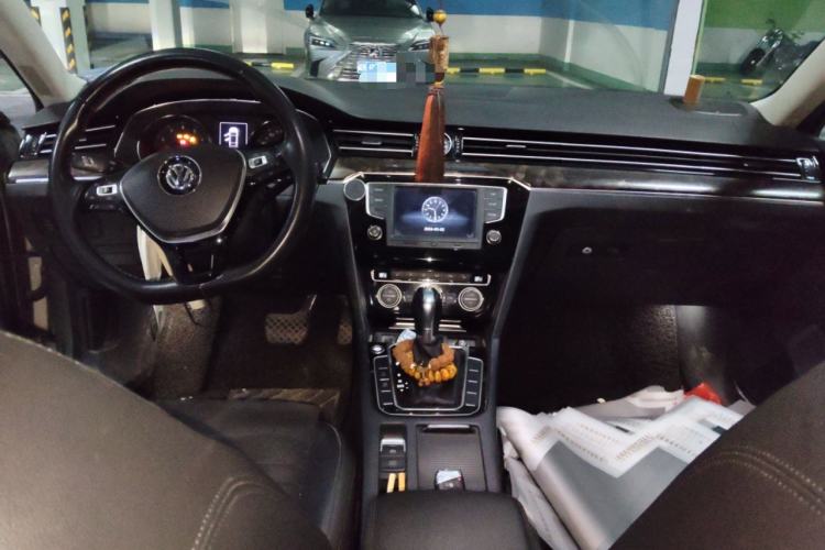 Used Volkswagen Magotan 2017 380TSI DSG Luxury Model