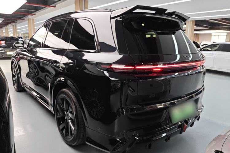 Used Li Auto L8 2023 Pro Model Rear Left 45 Deg