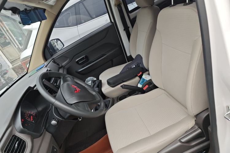 Used Wuling Hongguang V 2022 1.5L Jingqu Edition Electric-Assist LAR Left Front Seat