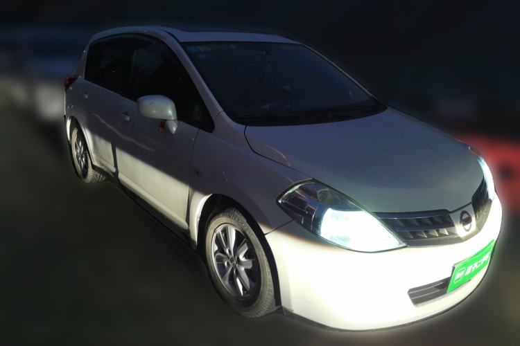 Used Nissan Tiida 2008 1.6L Automatic Smart Version
