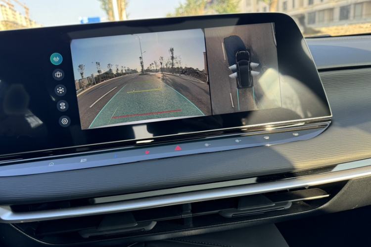 Used MG 7 2025 1.5T 300 DCT Luxury Edition