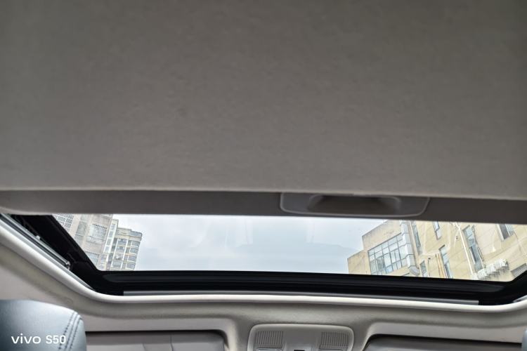 Used Mazda 3 Axela 2017 Sedan 1.5L Automatic Luxury Model Emission Standard China V Headliner