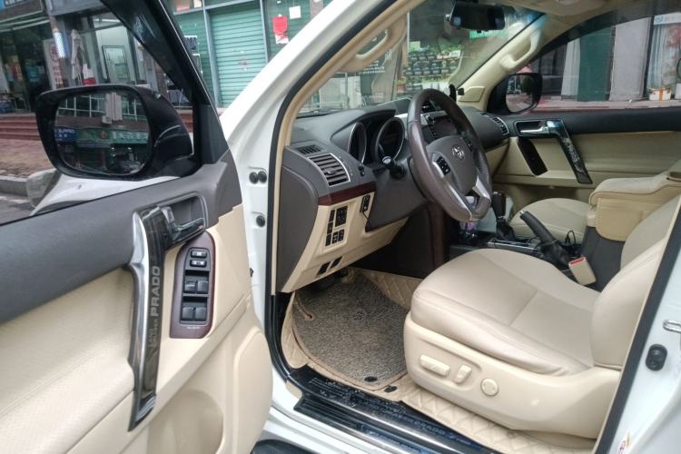 Used Toyota Prado 2016 3.5L Automatic TX-L
