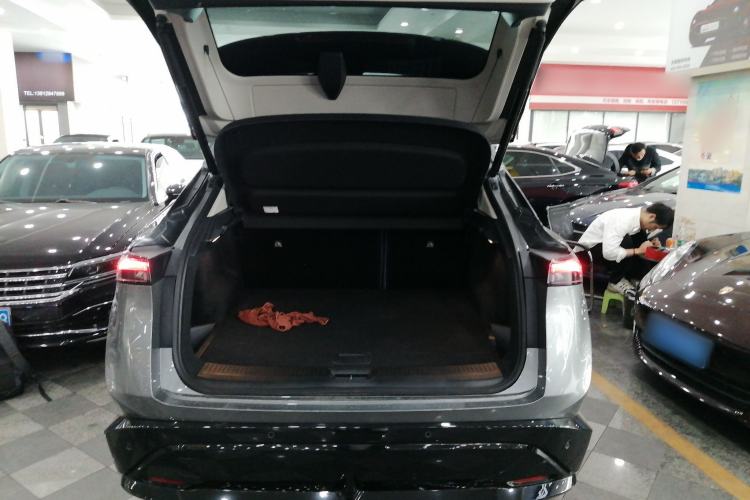 Used Nissan ARIYA 2022 Four-Wheel-Drive High-Performance Top-Tier Model Trunk