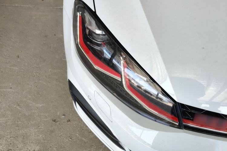 Used Volkswagen Golf GTI 2018 2.0 TSI GTI Right Front Headlight