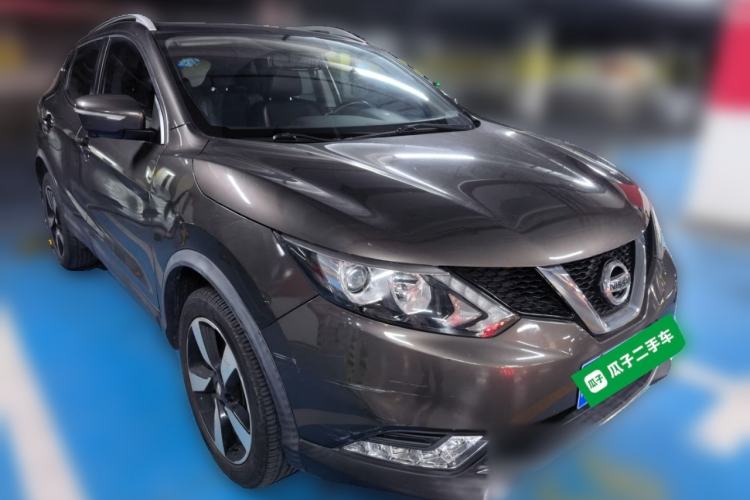 Used Nissan Qashqai 2017 2.0L CVT Luxury Edition China V Standard Front Right 45 Deg
