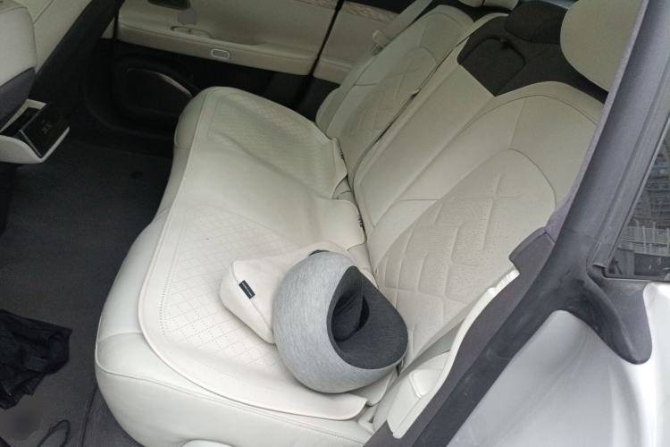Used Nio ET7 2022 100kWh First Edition Left Rear Seat