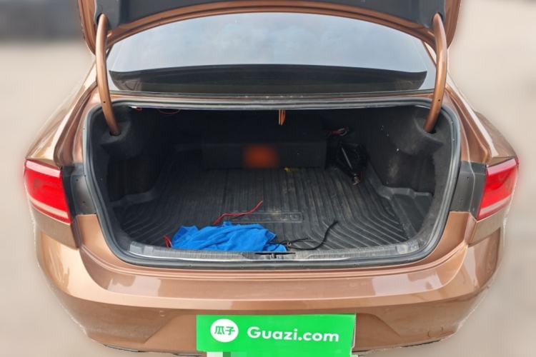 Used Volkswagen Lamando 2017 230TSI DSG Fashion Edition
