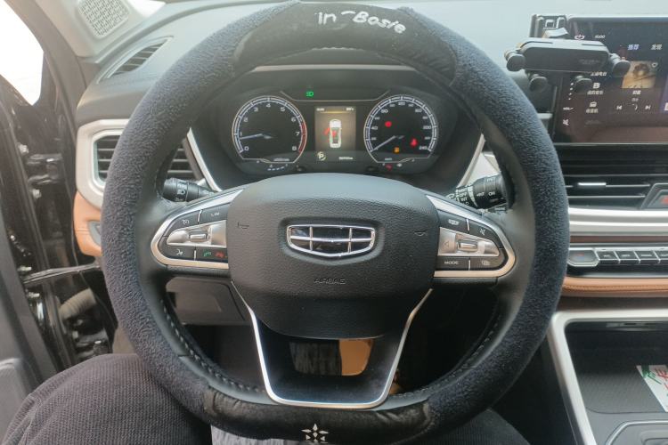 Used Geely Auto Vision X6 2020 1.4T CVT Luxury Edition