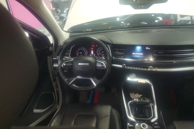 Used Haval H6 2017 Red Label 2.0T Automatic Two-Wheel Drive ZhiShang Model Steering Wheel