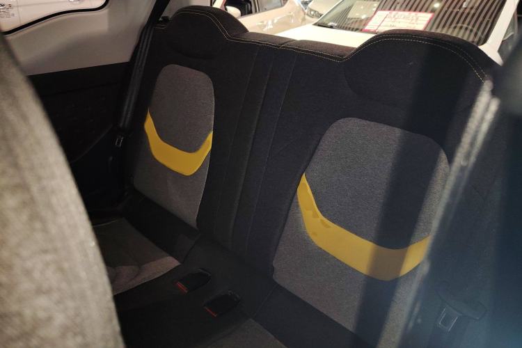 Used Chery New Energy QQ Ice Cream 2022 170km Sundae Phosphate Lithium-Ion