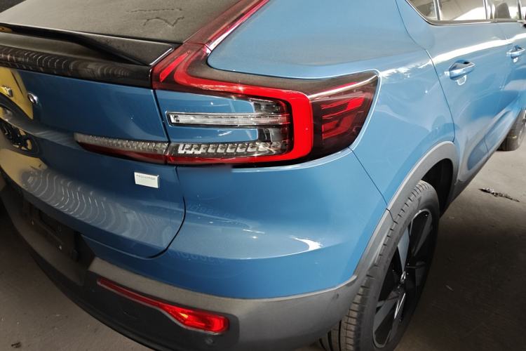 Used Volvo C40 2024 Long-Range PRO Version