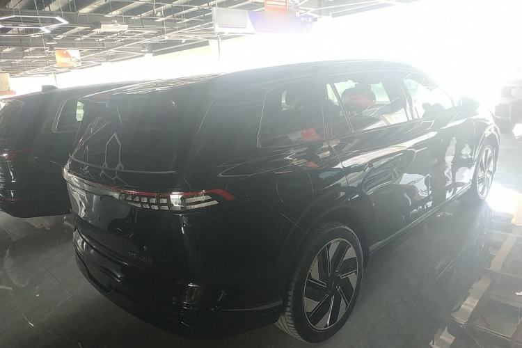 Used Dongfeng eπ eπ008 2025 210 Ultra LikeYi Edition 5-Seater
