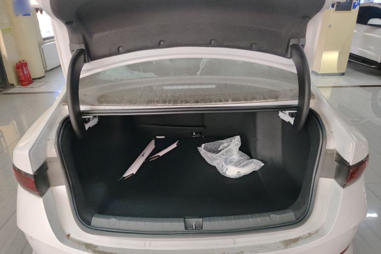 Used BYD Qin PLUS 2025 DM-i Smart Drive 55KM Leading Model
