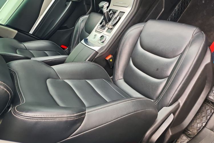 Used JETOUR X70 2020 1.5T DCT Comfort Edition 7-Seater Right Front Seat