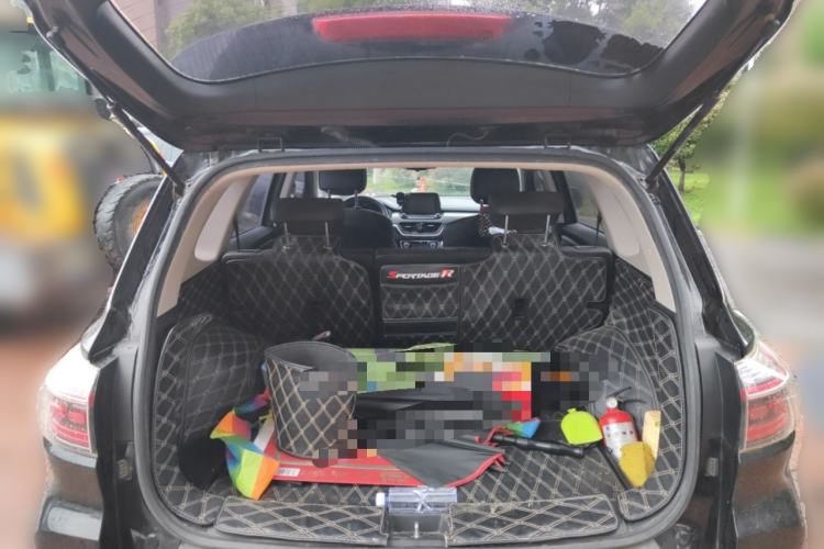 Used Kia Sportage R 2018 2.0L Automatic Smart Luxury Version China V Standard Trunk