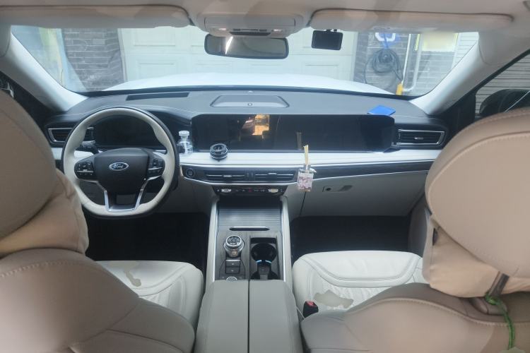 Used Ford Explorer 2023 EcoBoost 285 Four-Wheel Drive Red Gold Edition 6 Seats
