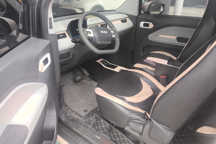 Used Chery QQ Ice Cream 2022 170km Sundae Phosphate Lithium-Ion
