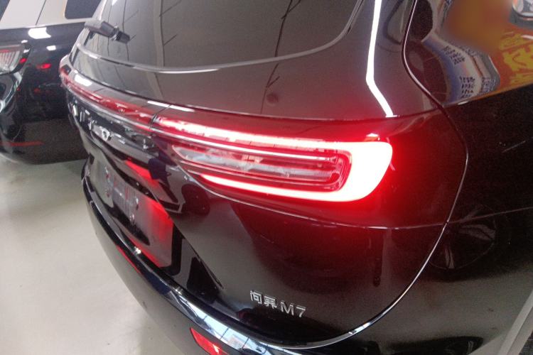 Used Hima AITO M7 2024 1.5T Intelligent Driving 4WD Ultra Version 6 Seats Exterior 1