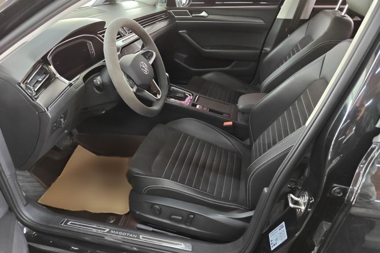 Used Volkswagen Magotan 2020 330TSI DSG Luxury Edition Left Front Seat