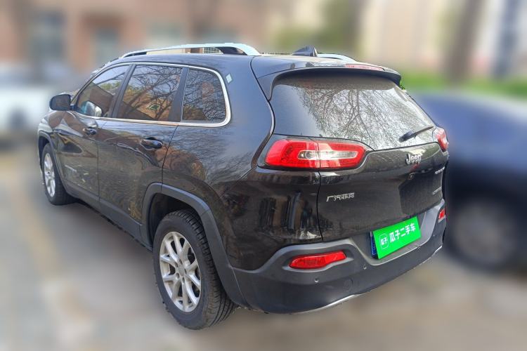 Used Jeep Cherokee 2017 2.0L Superior Edition