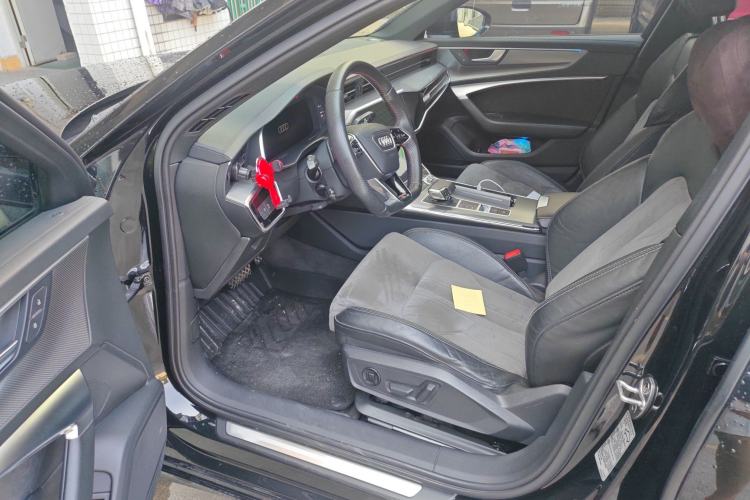 Used Audi A6L 2019 40 TFSI Luxury Dynamic Model
