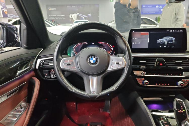 Used BMW 5 Series 2022 Second Facelift 525Li M Sport Package