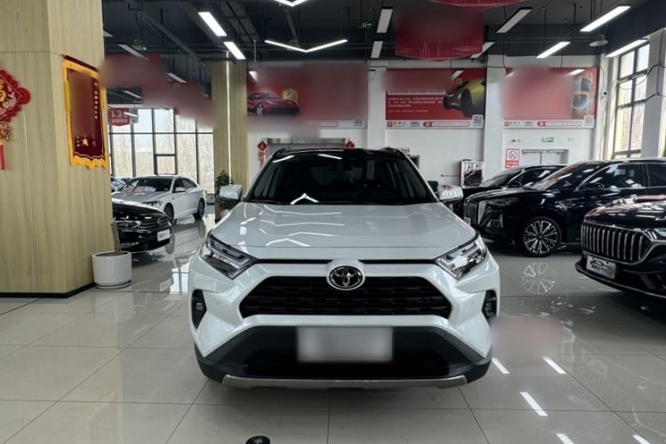 Used Toyota RAV4 2023 2.0L CVT Two-Wheel Drive 20th Anniversary Platinum Edition